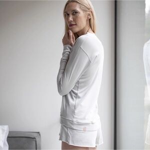 Lunya Cream Organic Pima Cotton Long Sleeve Crewneck Ribbed Top Lounge Medium